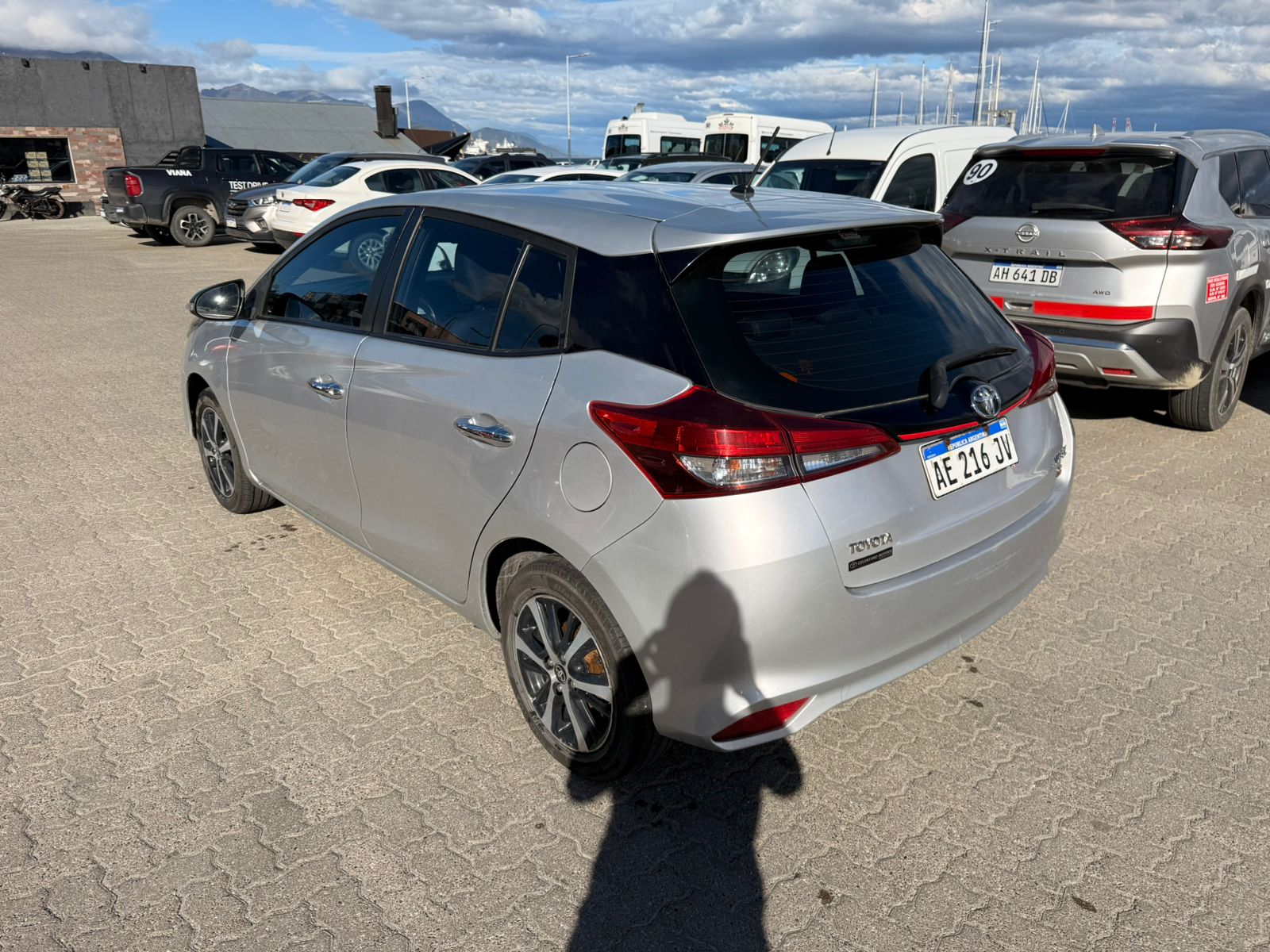 TOYOTA YARIS 1.5 6M/T